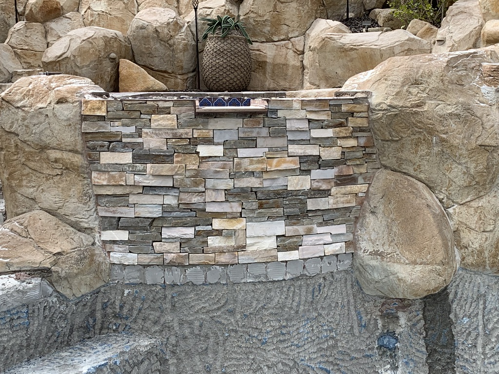 San Diego Pool Tile Cleaning servicing modern swimming pools in San Diego, California